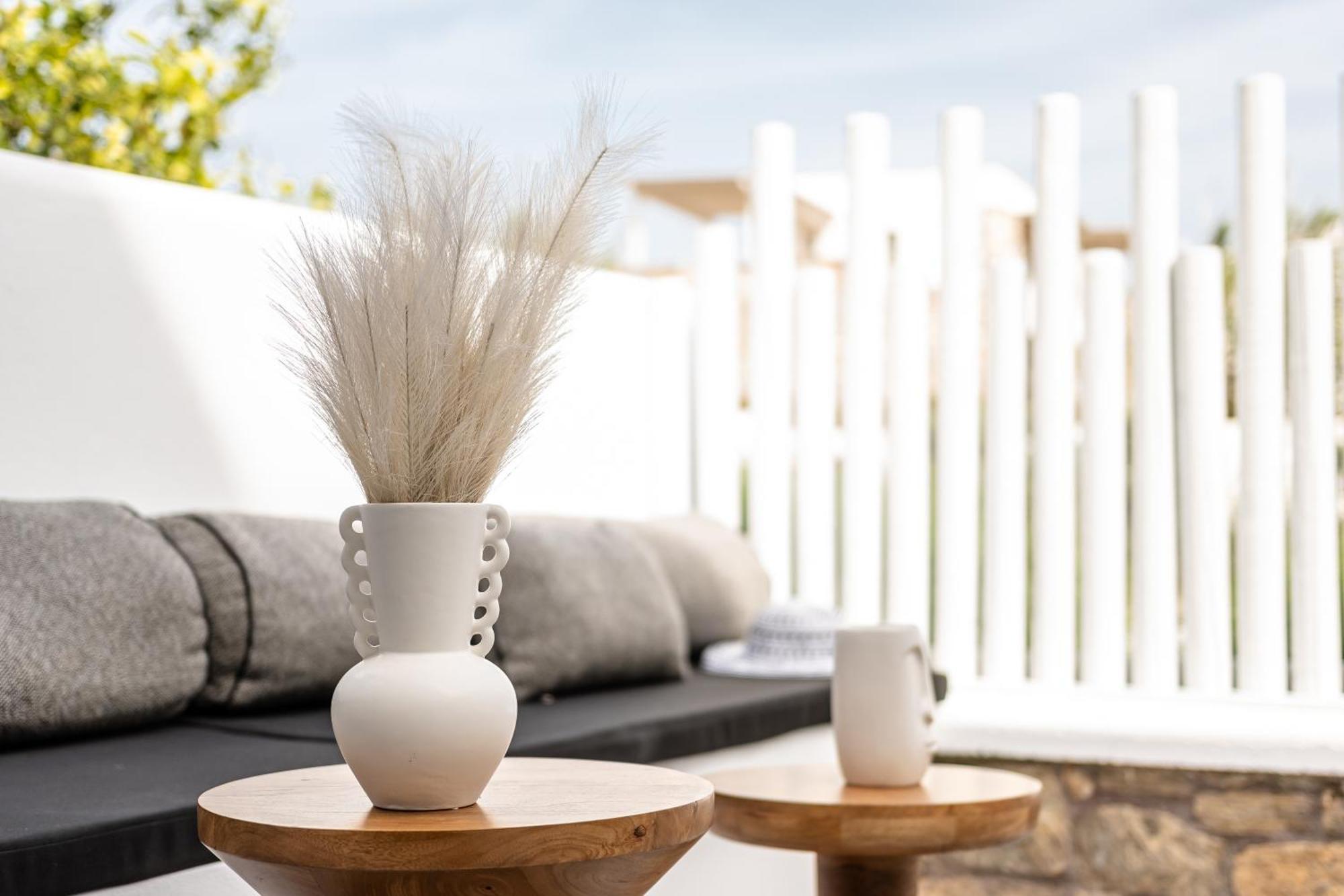 Almiriki Naxos Beachside Living Plaka  Exterior photo