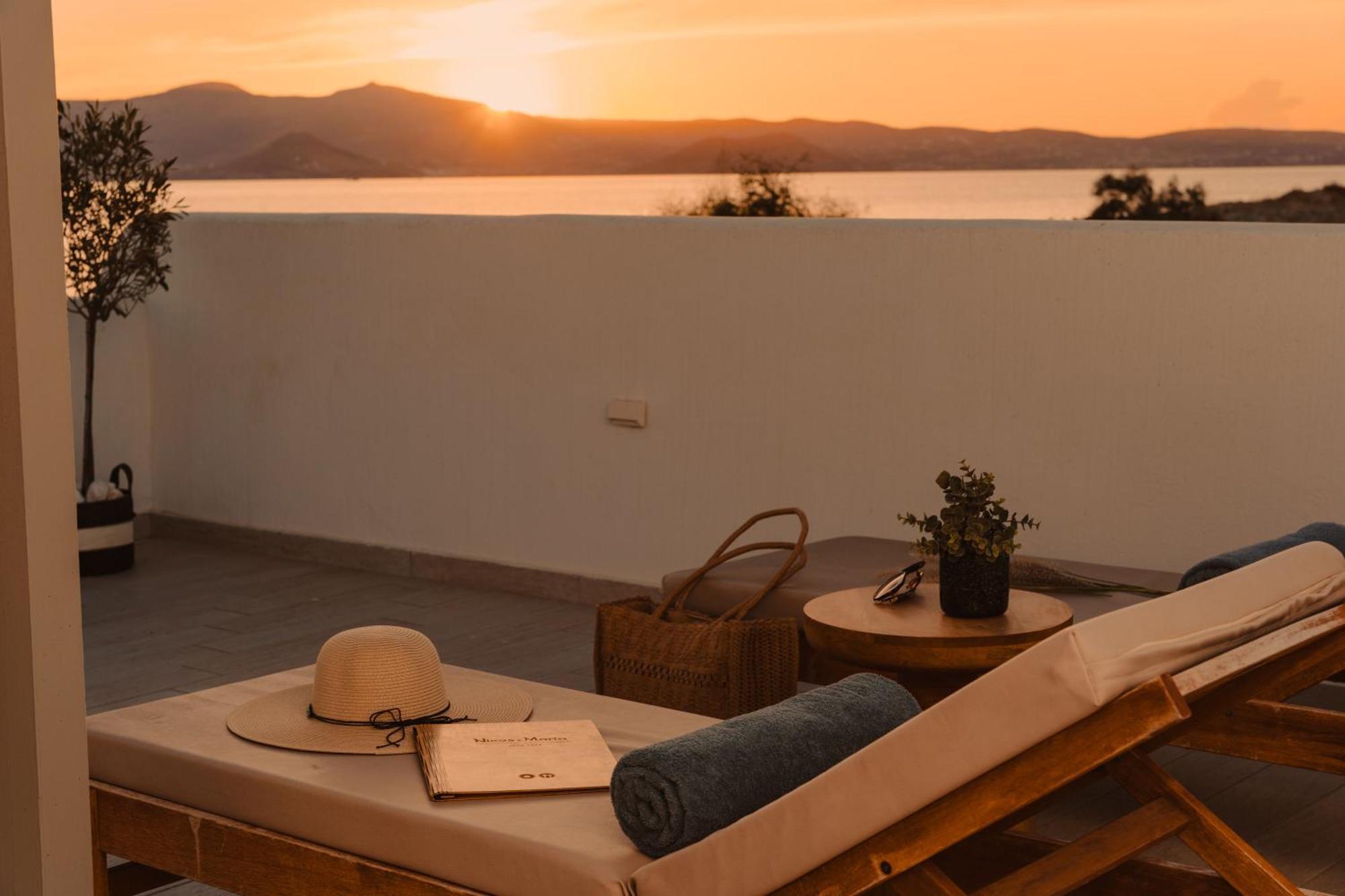 Almiriki Naxos Beachside Living Plaka  Exterior photo