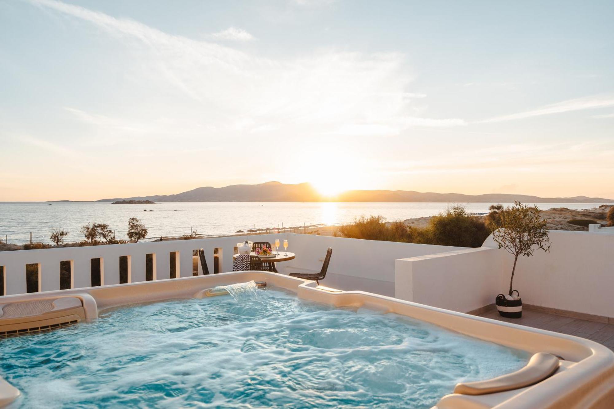 Almiriki Naxos Beachside Living Plaka  Exterior photo