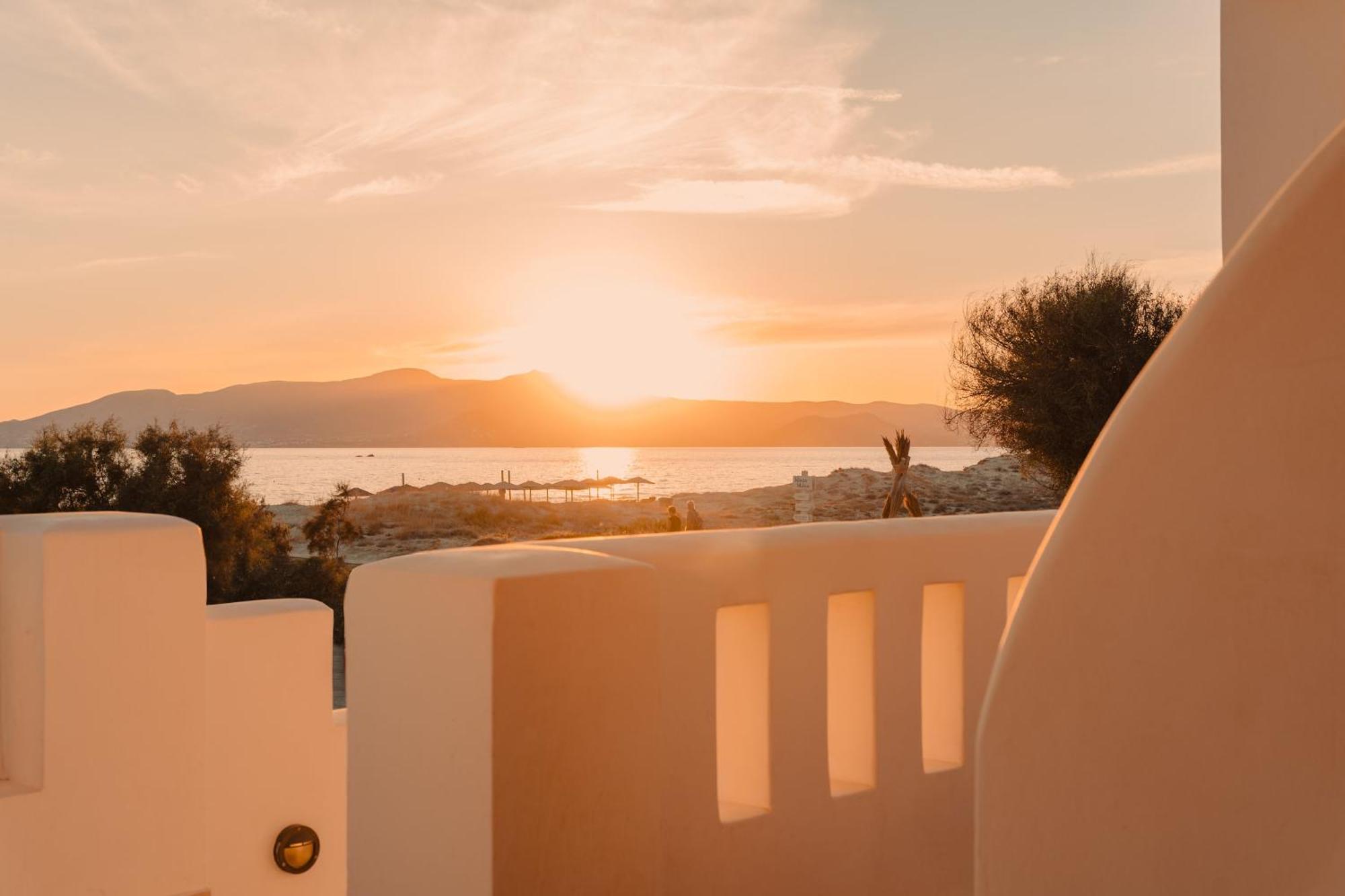 Almiriki Naxos Beachside Living Plaka  Exterior photo