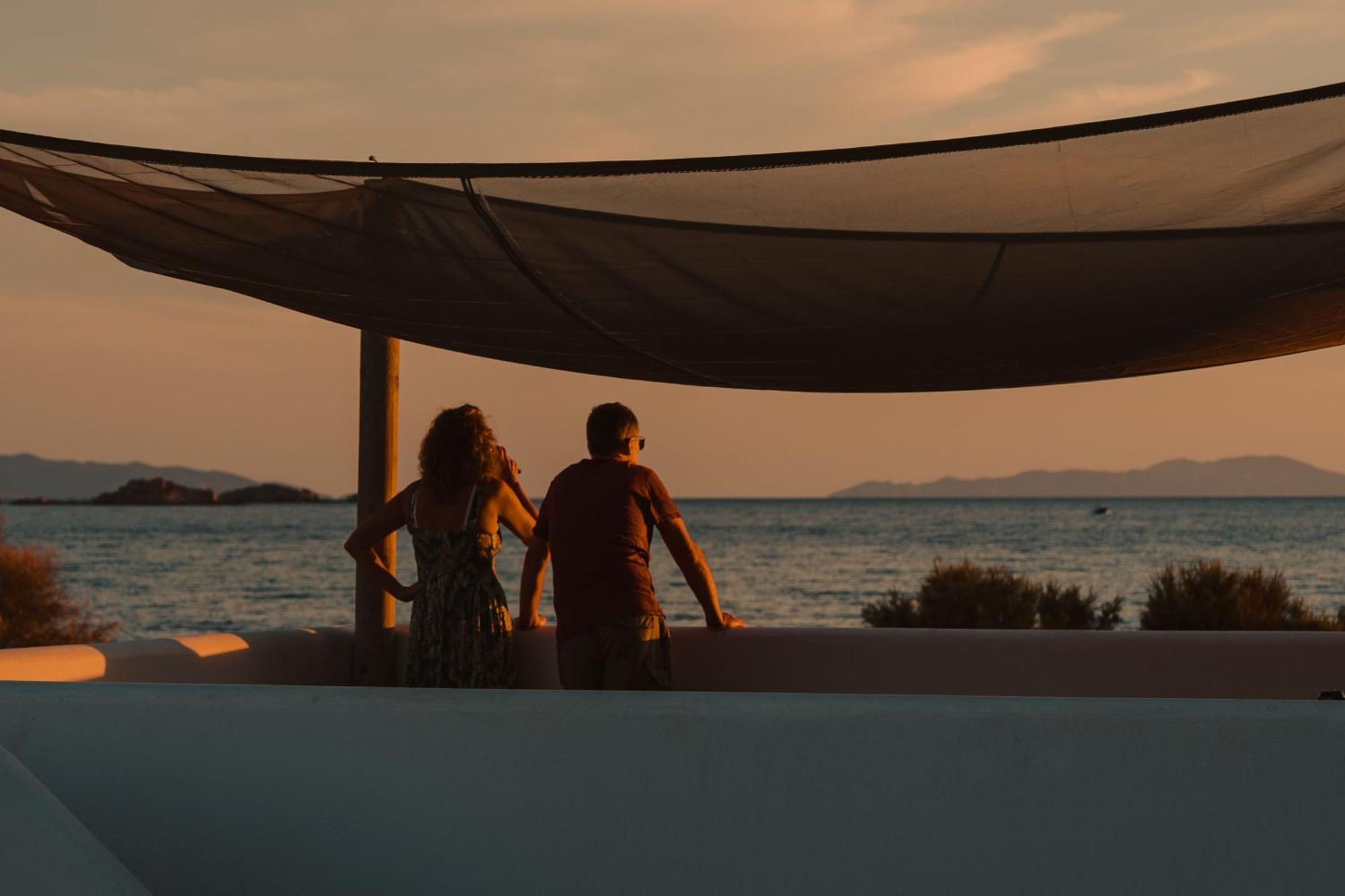 Almiriki Naxos Beachside Living Plaka  Exterior photo