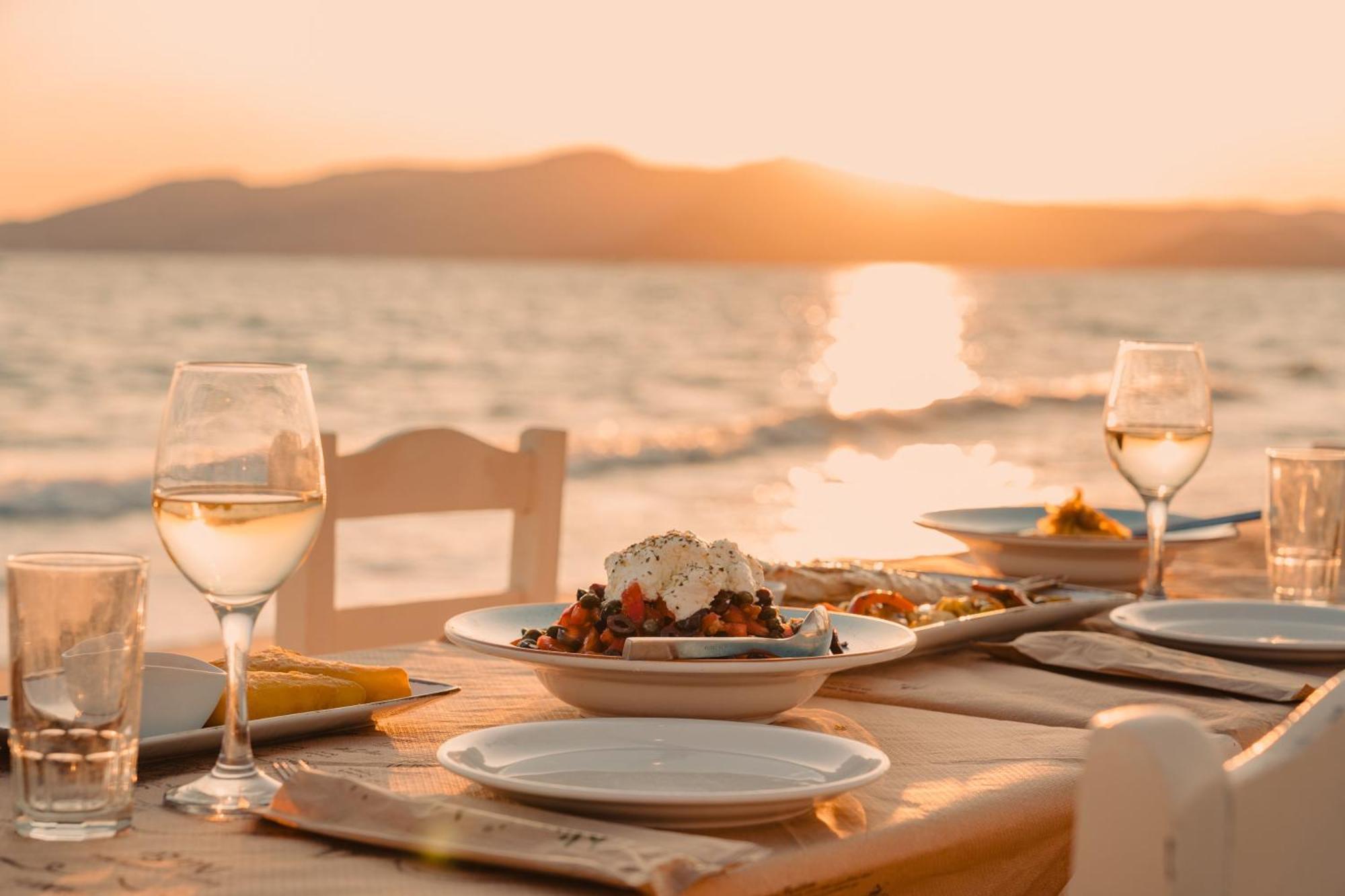 Almiriki Naxos Beachside Living Plaka  Exterior photo